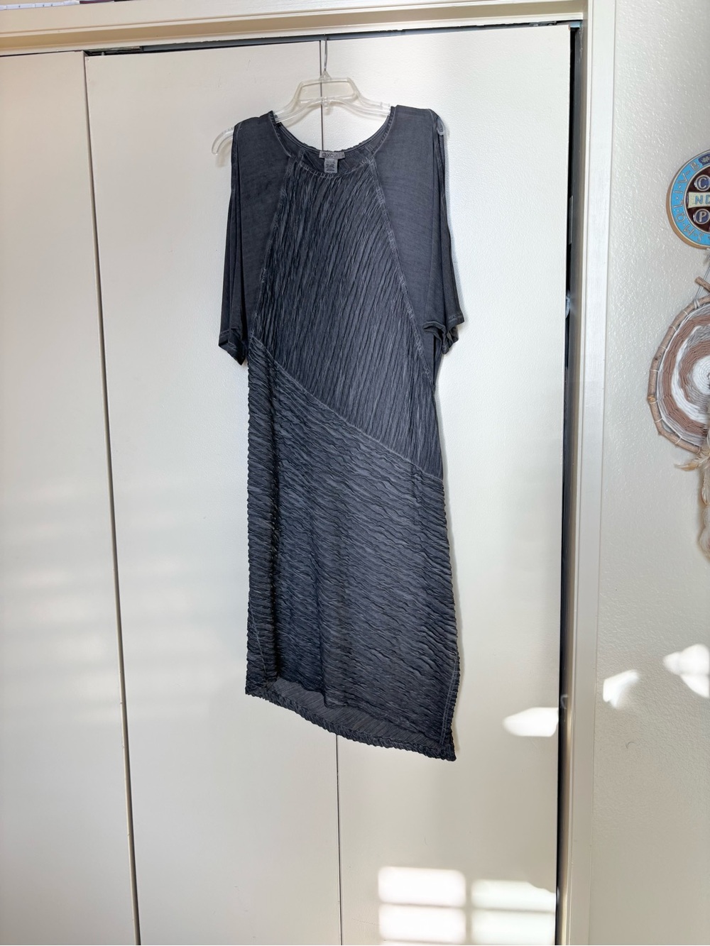 XCVI Split-Sleeve Textured Midi Dress - Olive